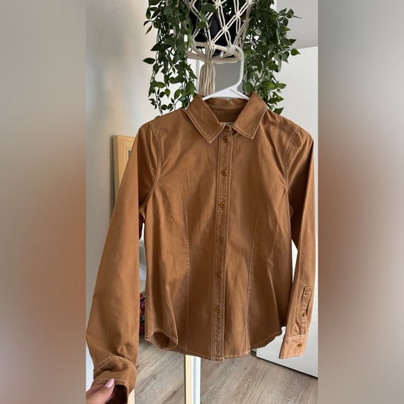 Madewell Darted Button-Up Shirt in (Re)generative Chino - Picture 4 of 10